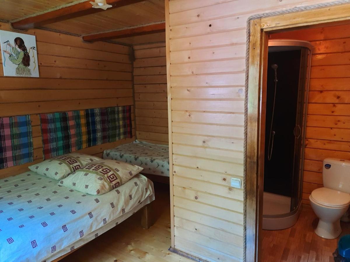 Крайня Хата Otel Synevyrsʼka Polyana Dış mekan fotoğraf